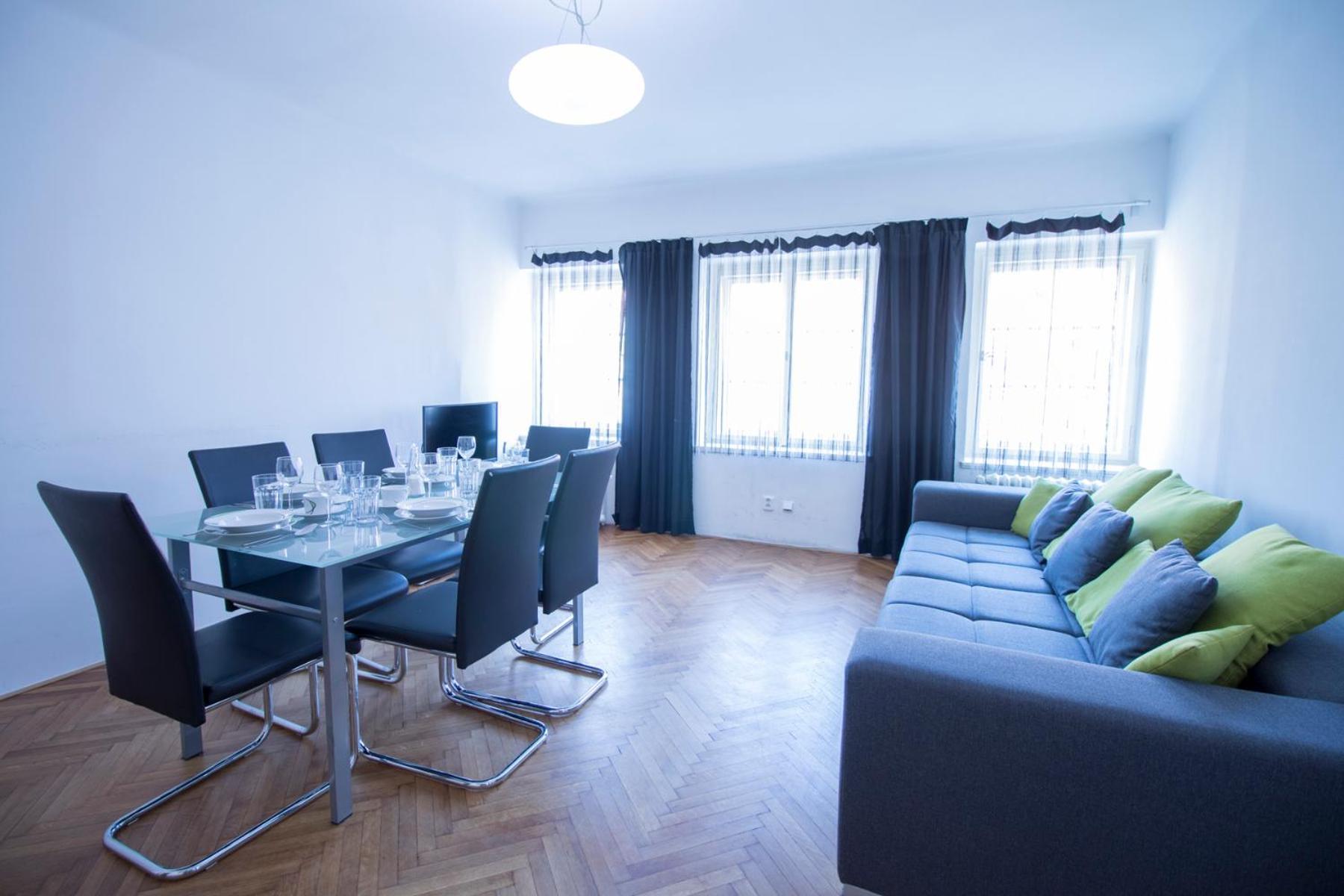 Apartments Old Town Square 27 Прага Екстериор снимка