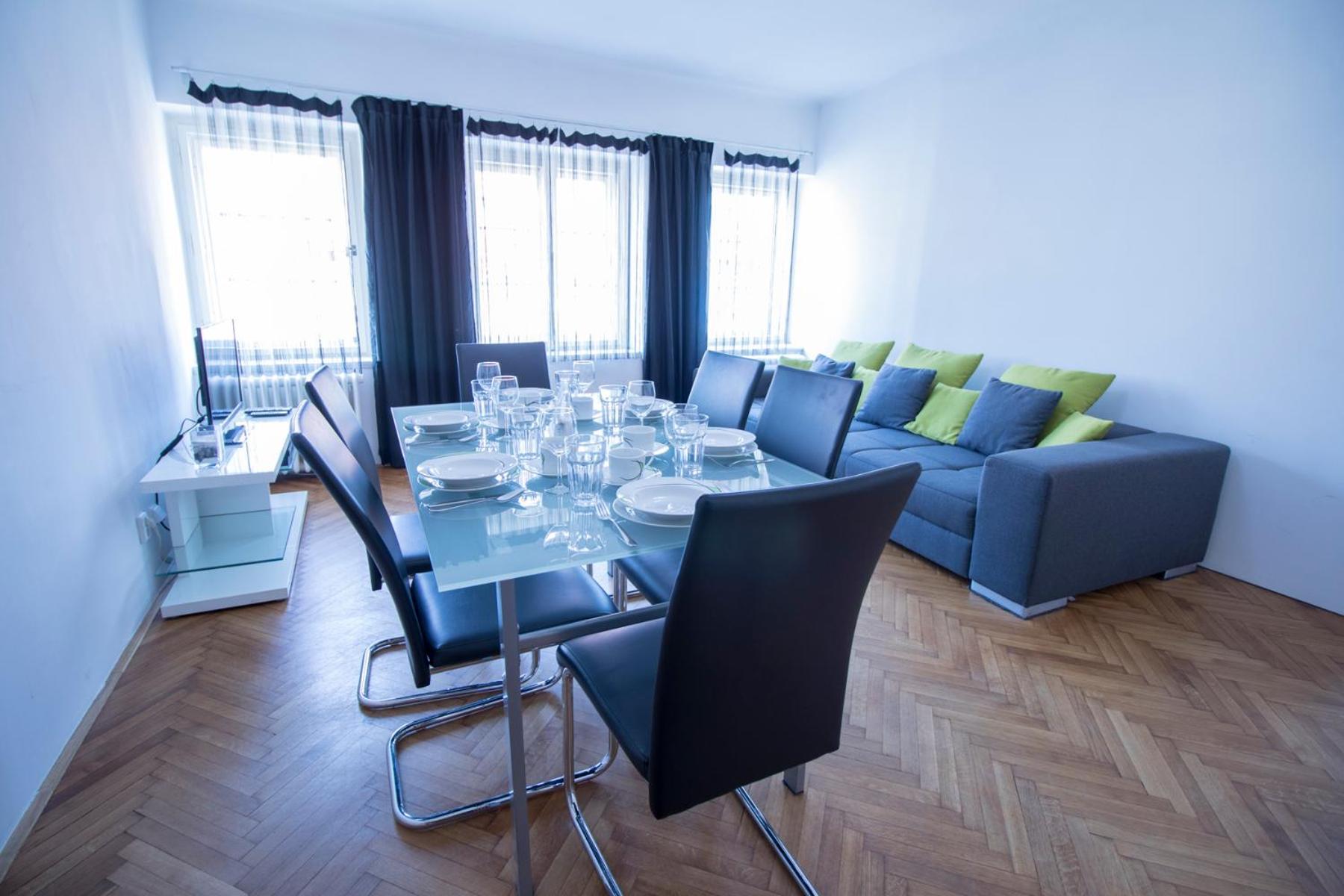 Apartments Old Town Square 27 Прага Екстериор снимка