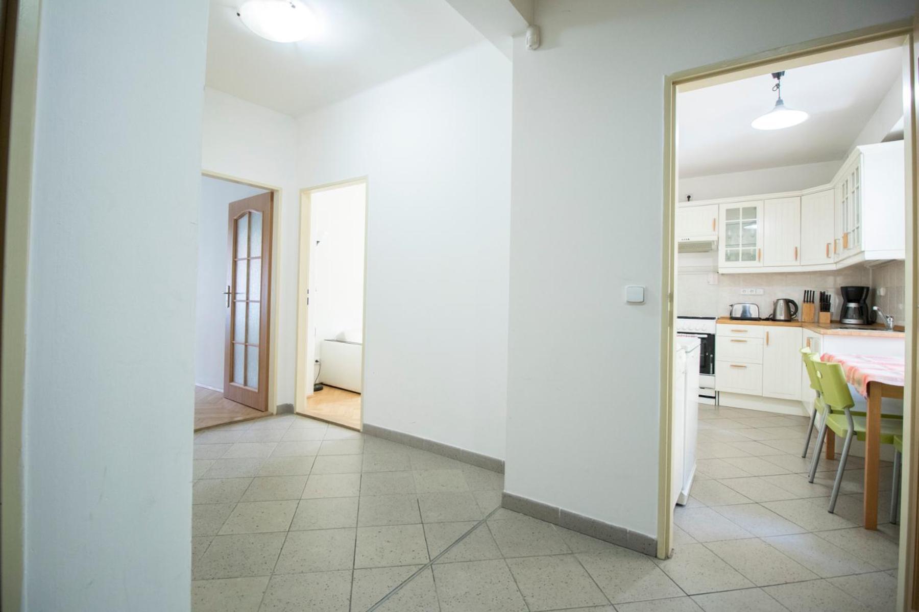 Apartments Old Town Square 27 Прага Стая снимка